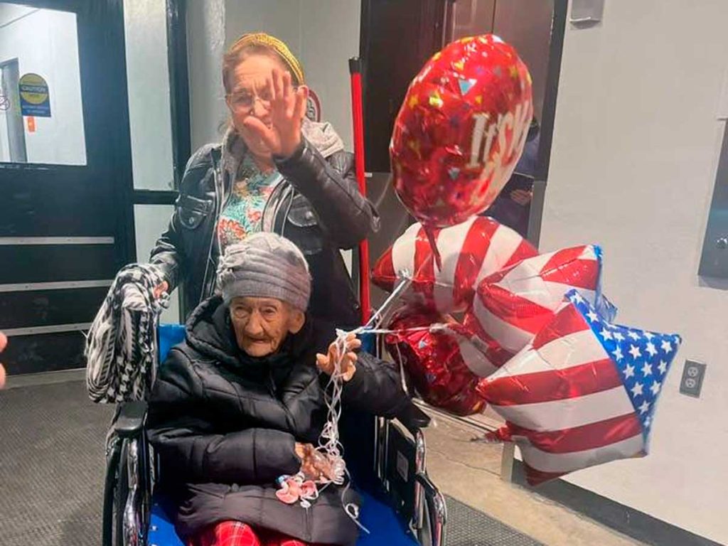 Abuelita cubana cumple sueño americano a sus 100 años gracias al parole humanitario 1 anciana cuba 100 años parole