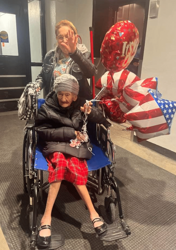 Abuelita cubana cumple sueño americano a sus 100 años gracias al parole humanitario 2 anciana 100 años cuba parole humanitario EEUU